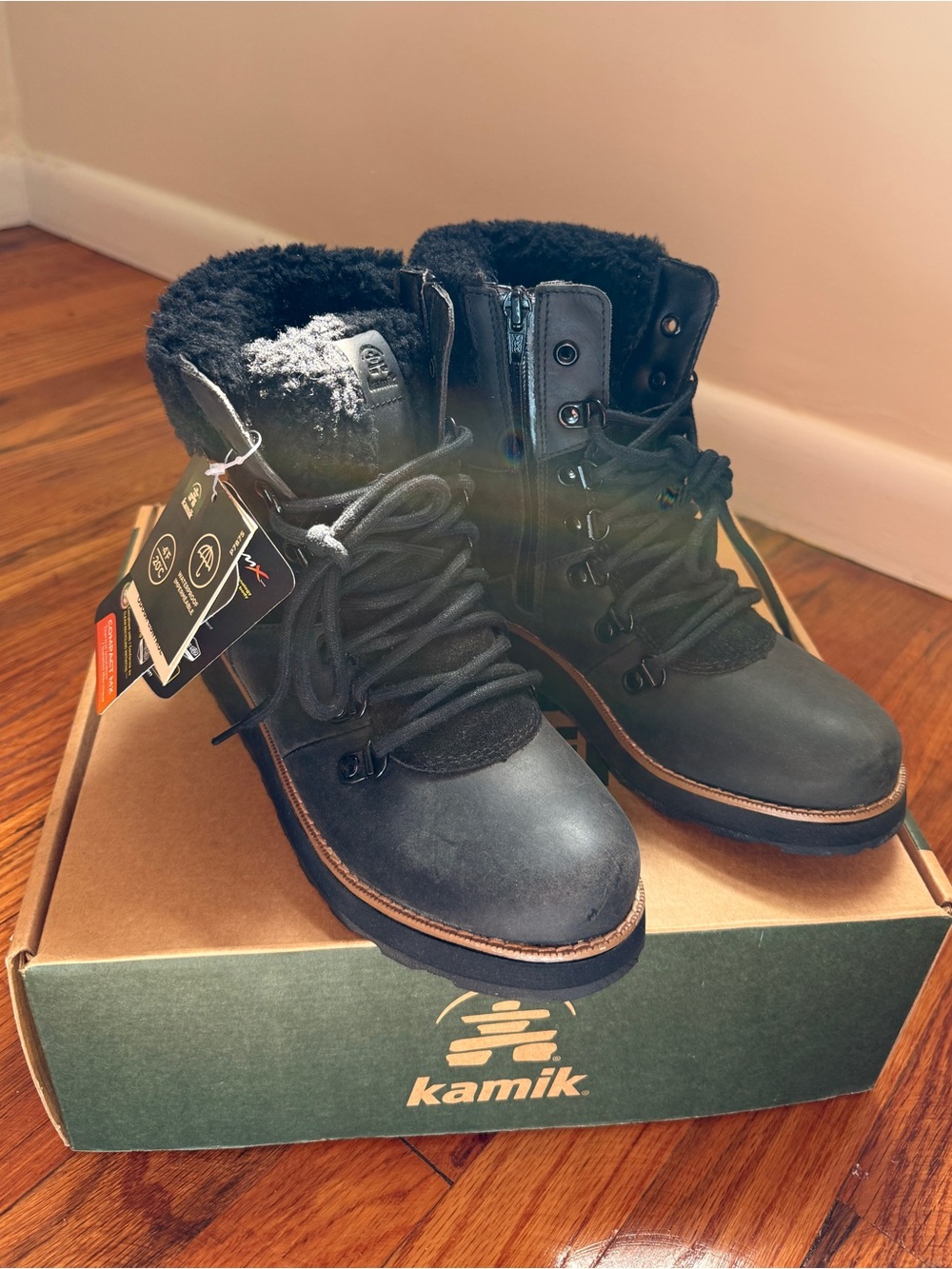 Kamik Ariel F Black 6 Fur-Trim Winter Boots